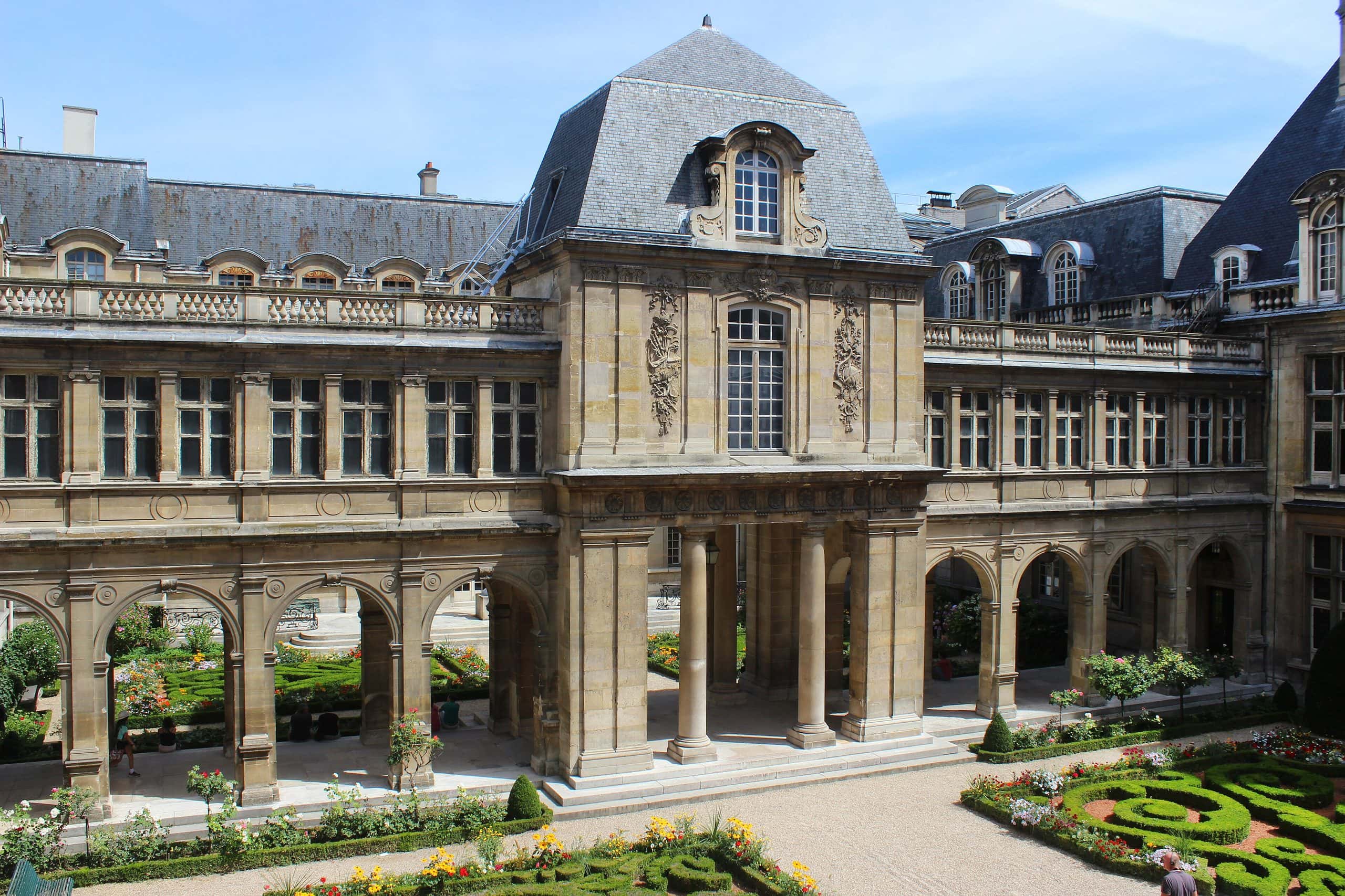 Carnavalet: The Story of Paris, Privately